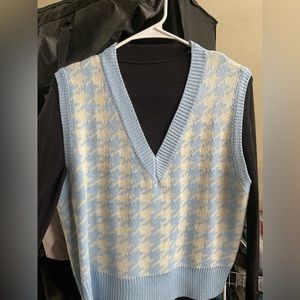Patterned Blue Gray Knit Sweater Vest